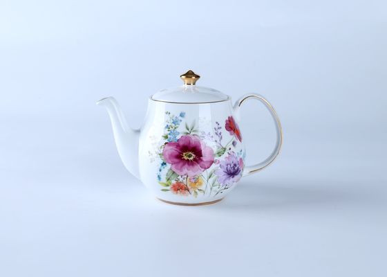 70028 Fine Porcelain Teapot The Spout With Inside Strainer Holes.