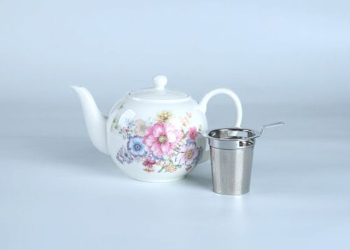 70125 Fine Porcelain Teapot With Extra-Fine Strainer Tea Infuser