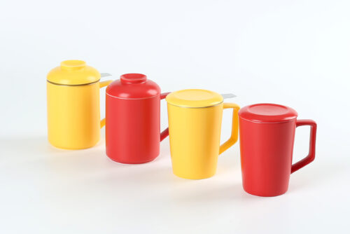 70127 Glossy Mugs Fine Porcelain Tea Mug With Infuser And Lid 15oz