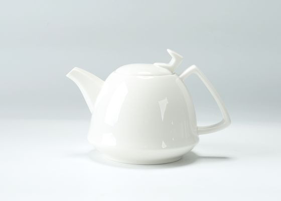 70133 Fine Porcelain Teapot White Color