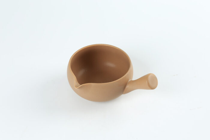 70266 Professional Matcha Bowl with Spout - Fine Porcelain Chawan for Easy Pouring & Traditional Japanese Tea Ceremony - Image 2