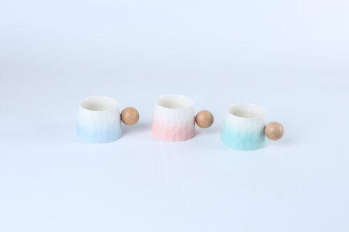 80524 Artisanal Ceramic Coffee Mug with a Round Wooden Handle